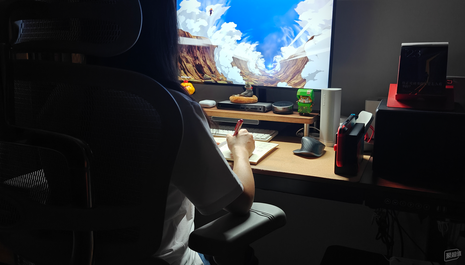 挑选最适合准妈妈的办公神器:黑白调E3 Pro、保友金豪b雄鹰和西昊C300对比评测