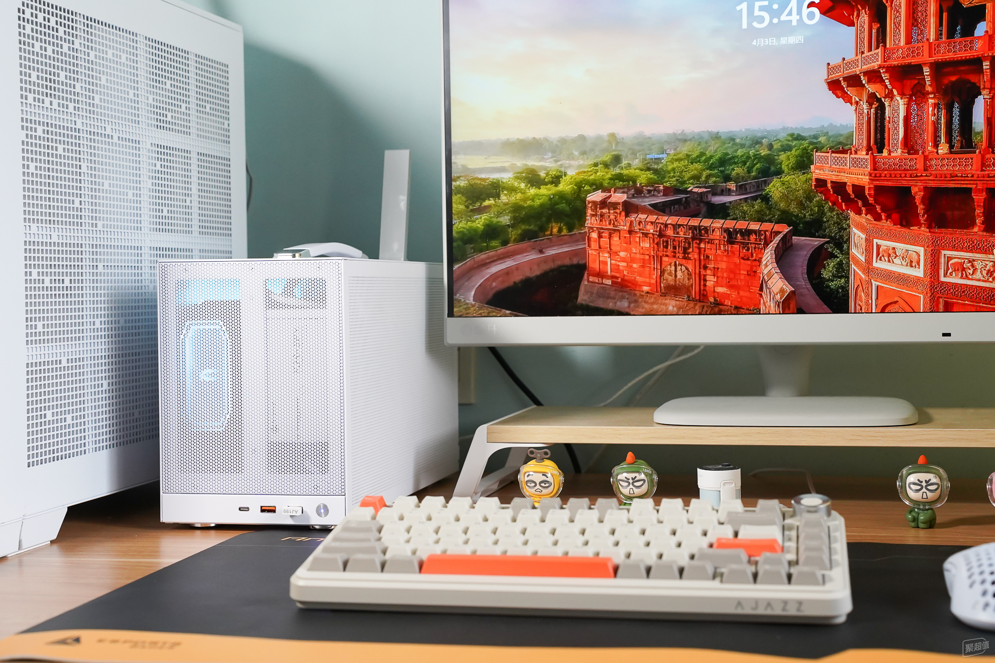 ITX主板与超大显卡的完美结合:技嘉X870I AORUS PRO ICE实战效果揭秘