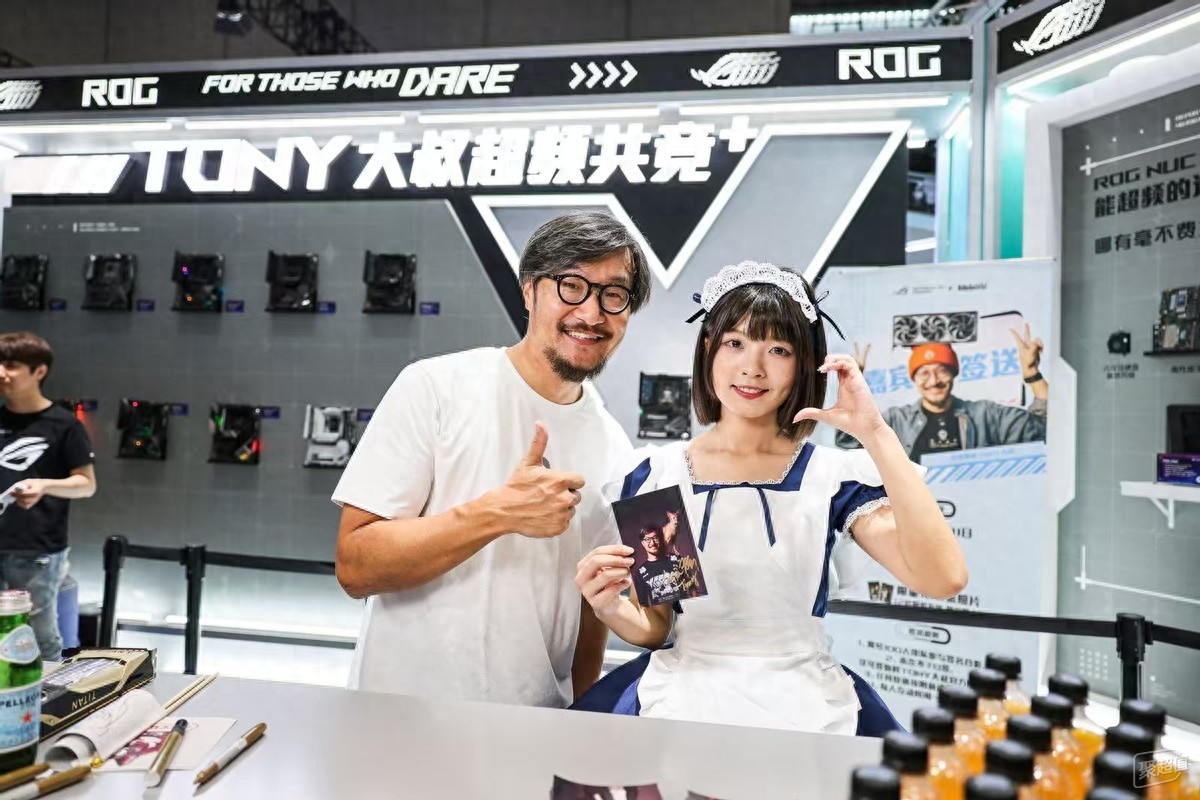 BW2025 华硕主板:背置设计&双赛道超频,性能突出