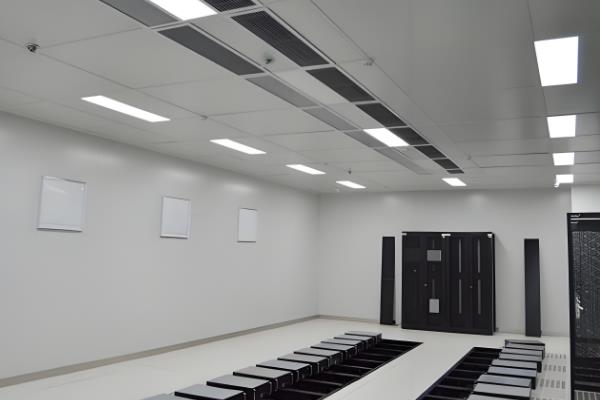 如何选择具备防火、隔音、抗静电和电磁屏蔽性能的机房墙板