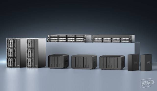 铁威马 F8 SSD Plus评测：掌中小怪兽，8盘全闪万兆传输速度，速度拉满