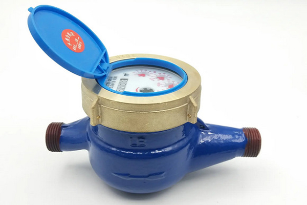 水表选购指南：找到科技与实用性的平衡