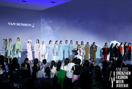 A/W 2023深圳时装周 | VAN SUNSUN上善：浪漫格调 诠释仙系冬日之美