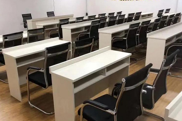 如何正确选择办公家具，提升品质生活？