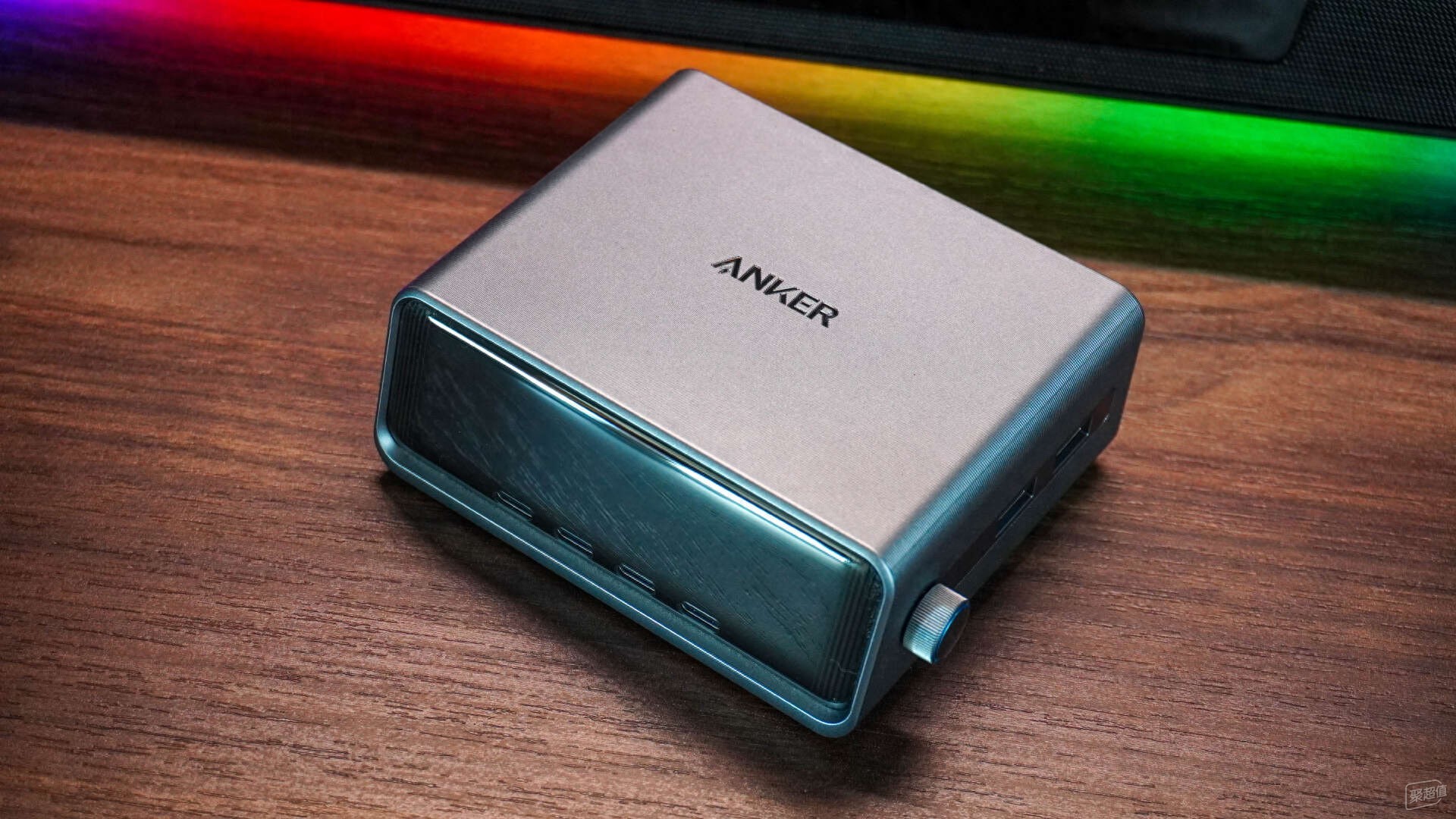 Anker Prime250W桌面充电器：功率随心调，打破新创新！
