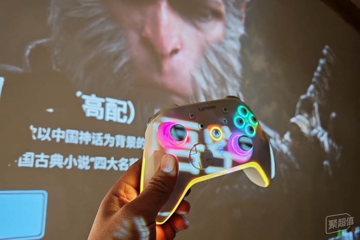 联想游戏手柄S03:三模强兼容,让游戏更加搭配