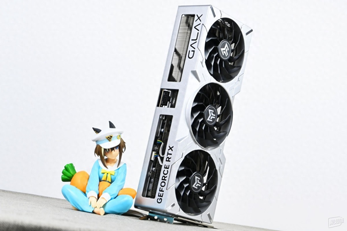 影驰RTX4080 SUPER金属大师OC开箱拆解试玩:搭配2K 360Hz高刷屏的完美组合