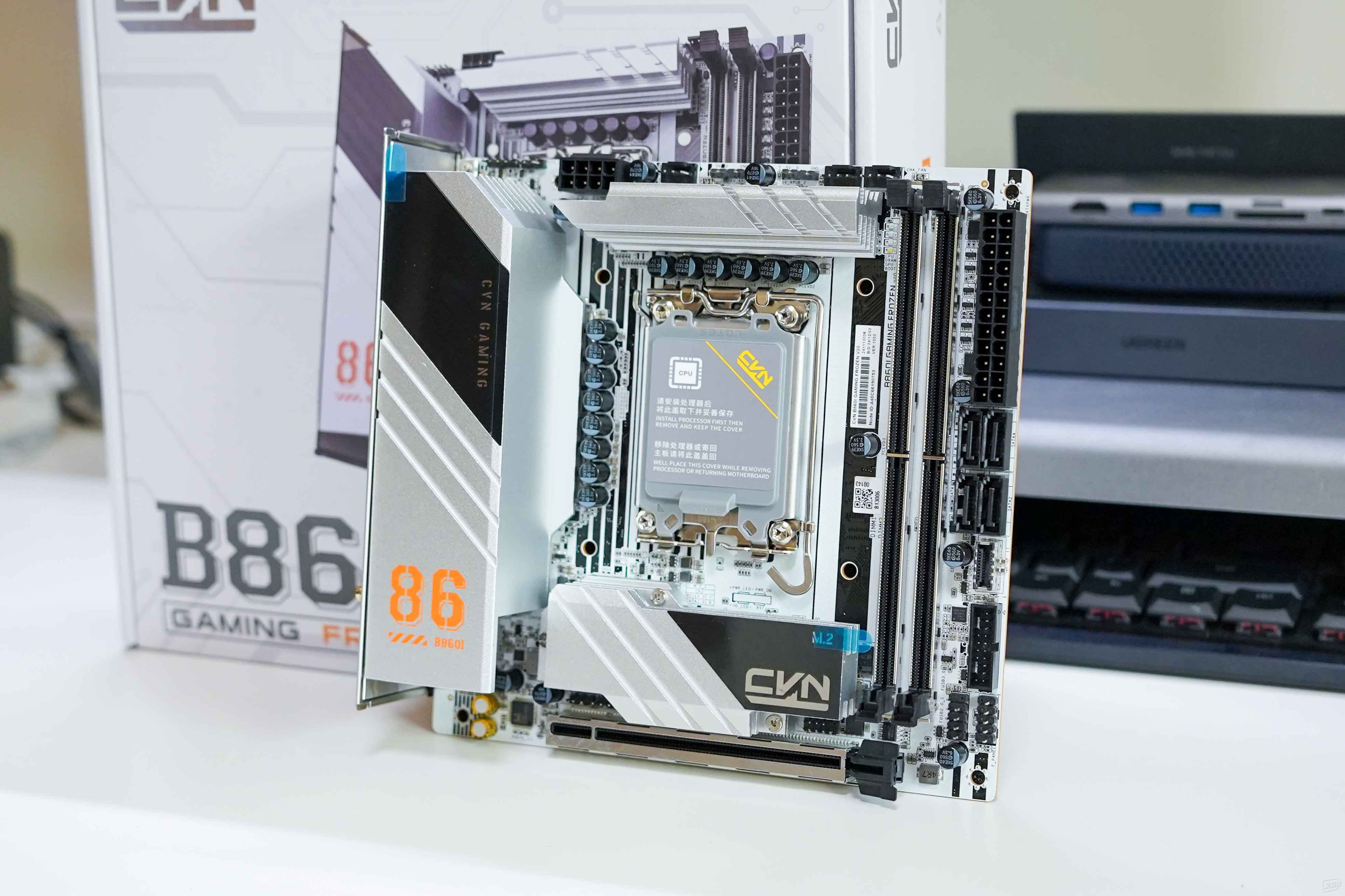 新品高颜值ITX主板丨七彩虹B860i登陆舰拆解评测：让装机调试更轻松