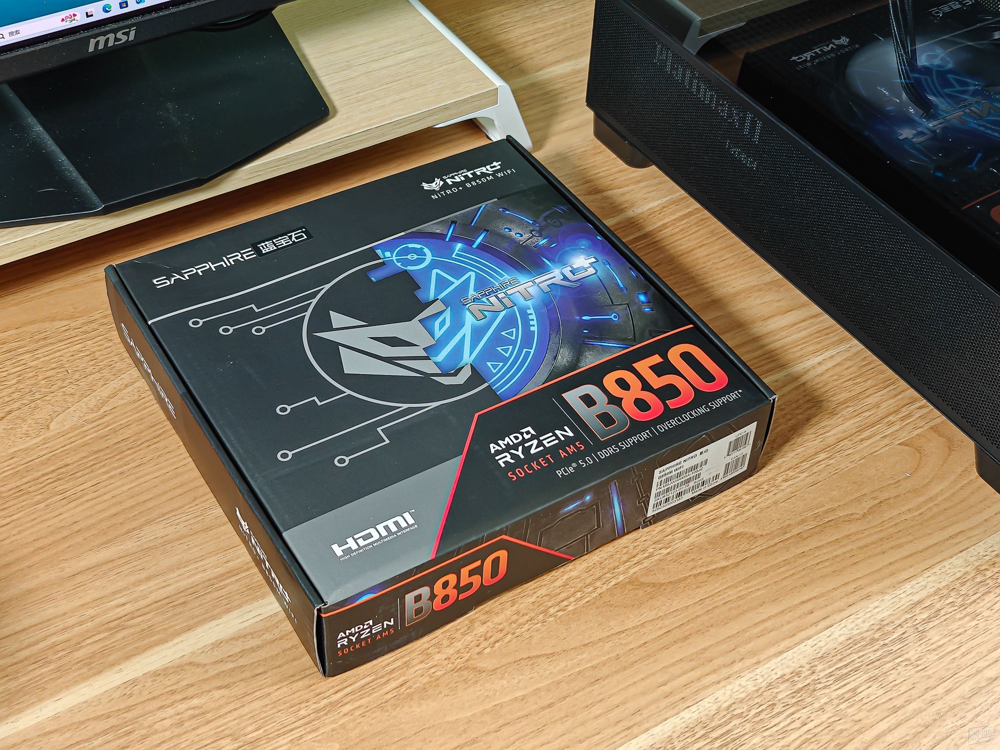 蓝宝石NiTRO+ 氮动 B850M WIFI主板首发实测:精致不凡,媲美一线水平