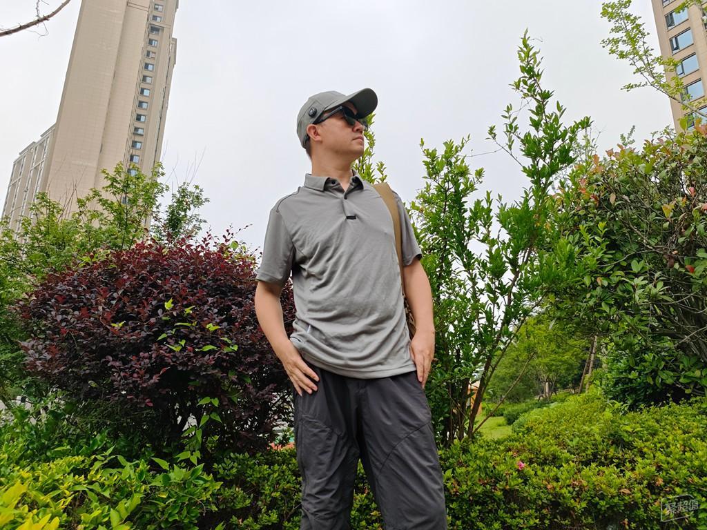 夏日清爽必备：速干短袖POLO衫和多光谱防晒遮热服
