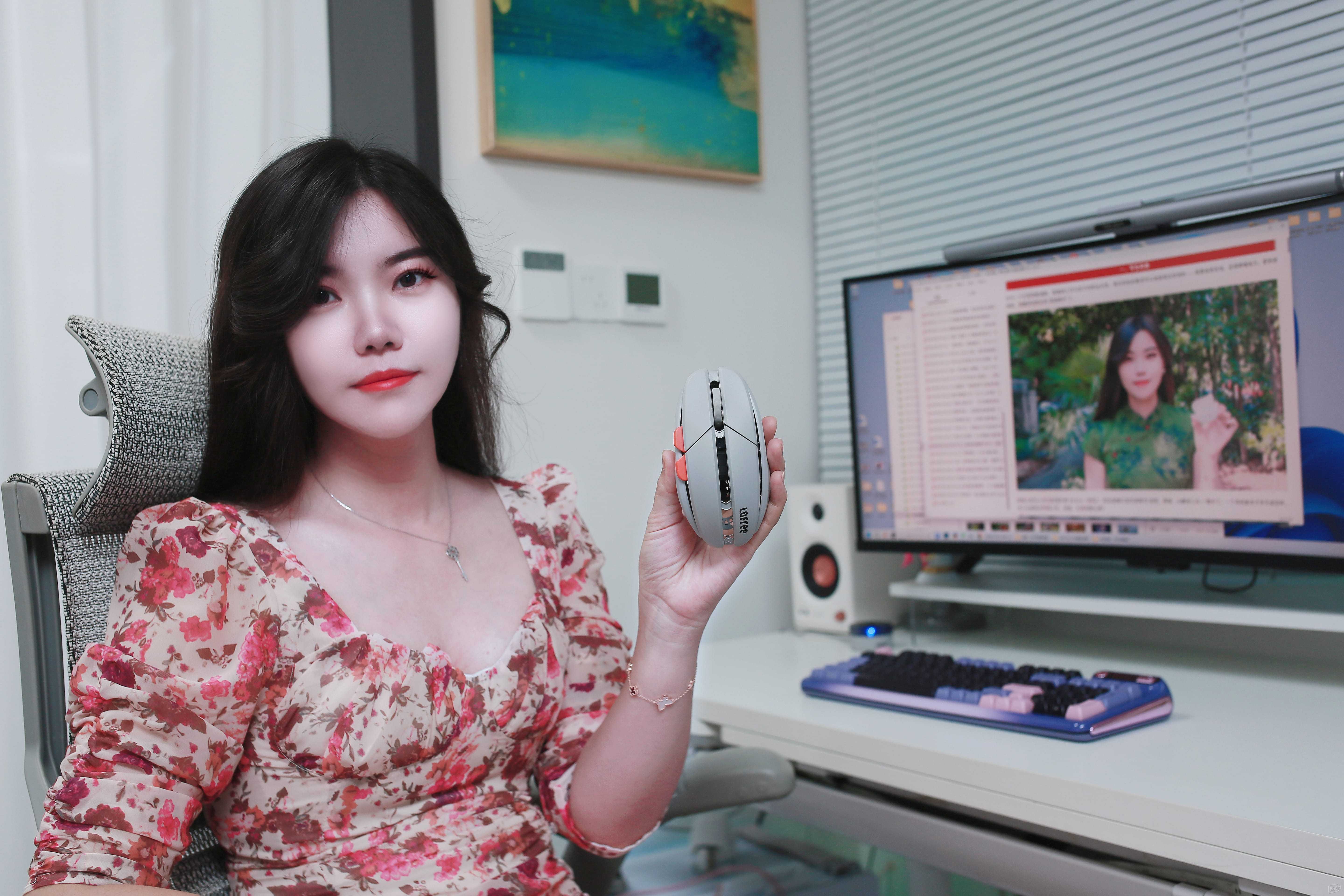 洛斐HYPACE隼鼠标，轻如头盔风，全家都说“真香”