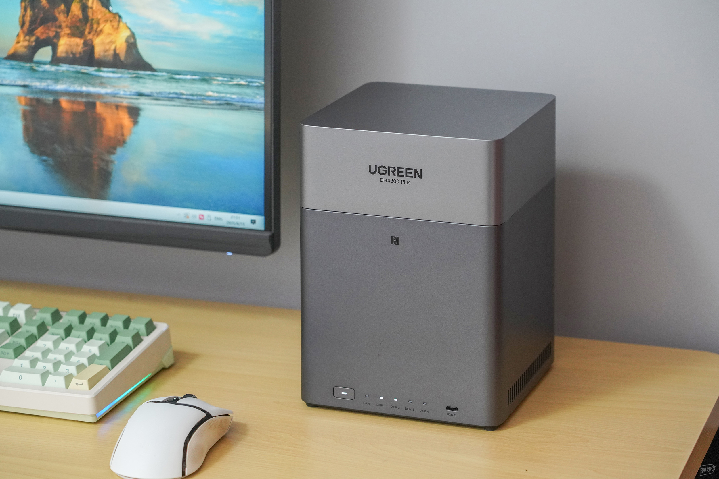 绿联DH4300 Plus：千元价格、功能丰富的家用入门级NAS私有云解决方案