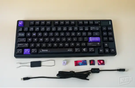 微星FORGE GK600 W方程式深度体验:三模连接+全键热插拔,电竞新标杆真香!
