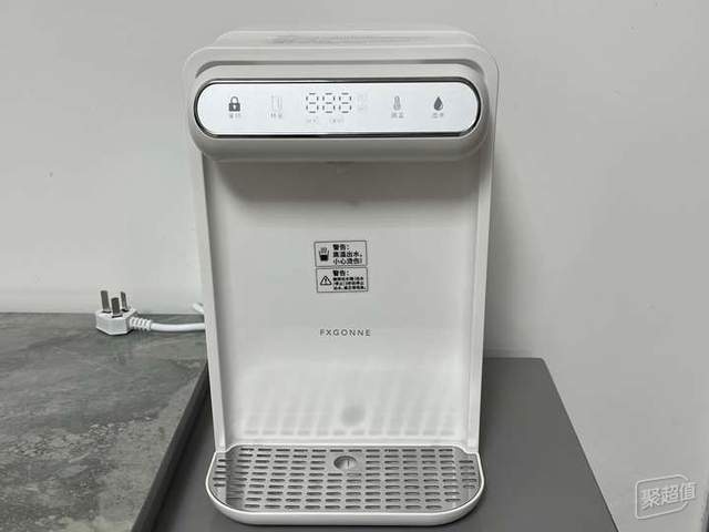 行业焦点：母婴级抗菌+0塑料0胶水，宫菱即热饮水机真实测评